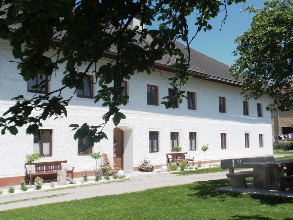Apartamento Auszeit Am Ziegenhof Nur Fuer Erwachsene Schlierbach Exterior foto